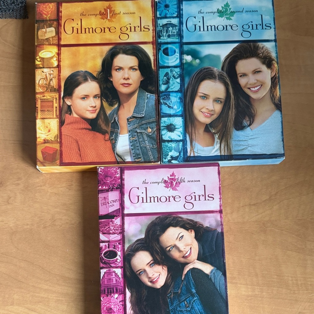 Gilmore Girls Complete Season DVD Box Set - Yellow, Blue, Pink Covers